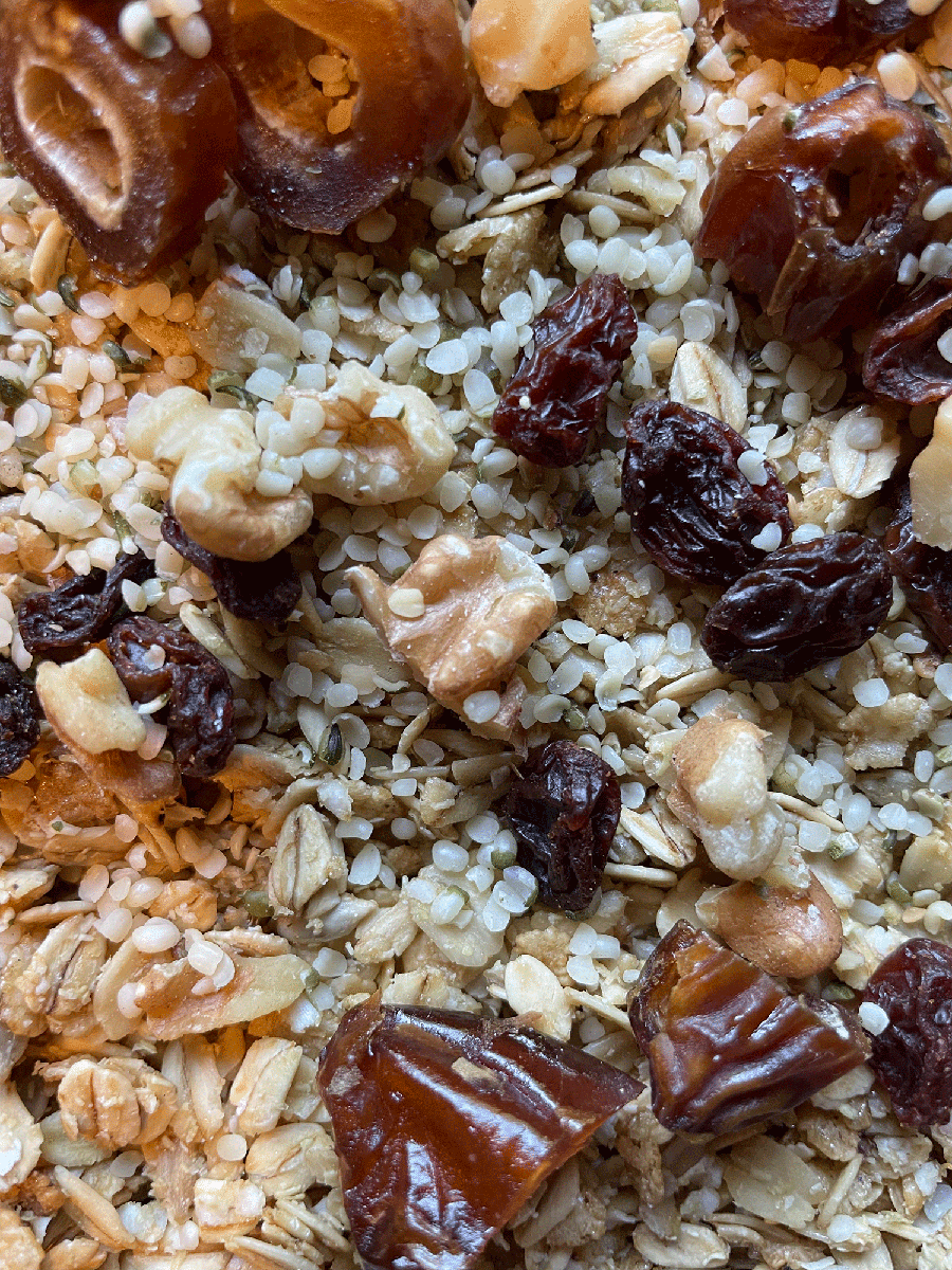Granola - Date, Walnut & Raisin